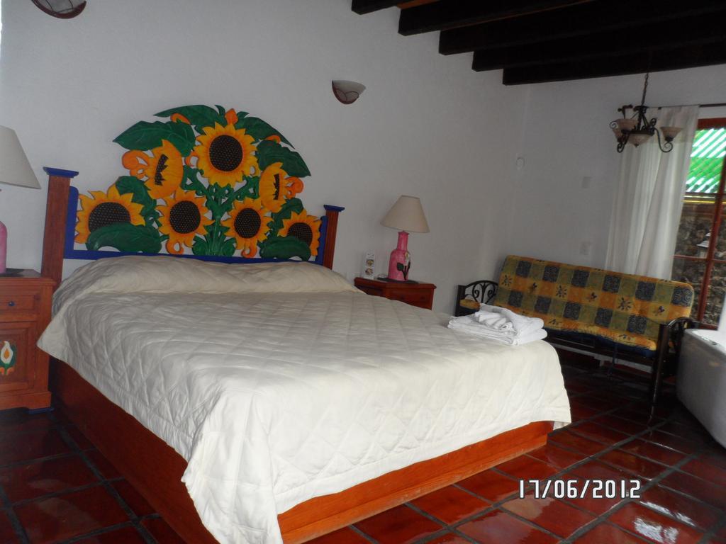 Hotel Spa Mi Pueblito Tepoztlan Cuernavaca Ruang foto